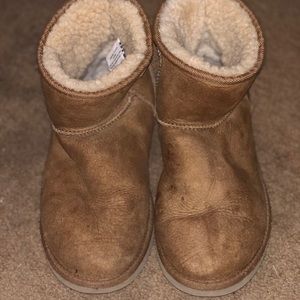 Short ankle uggs